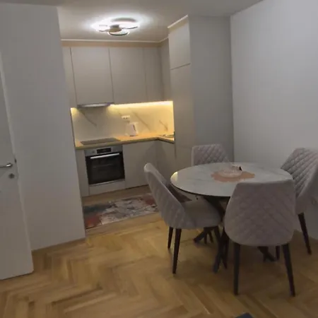 Happy & Rent A Car Appartement